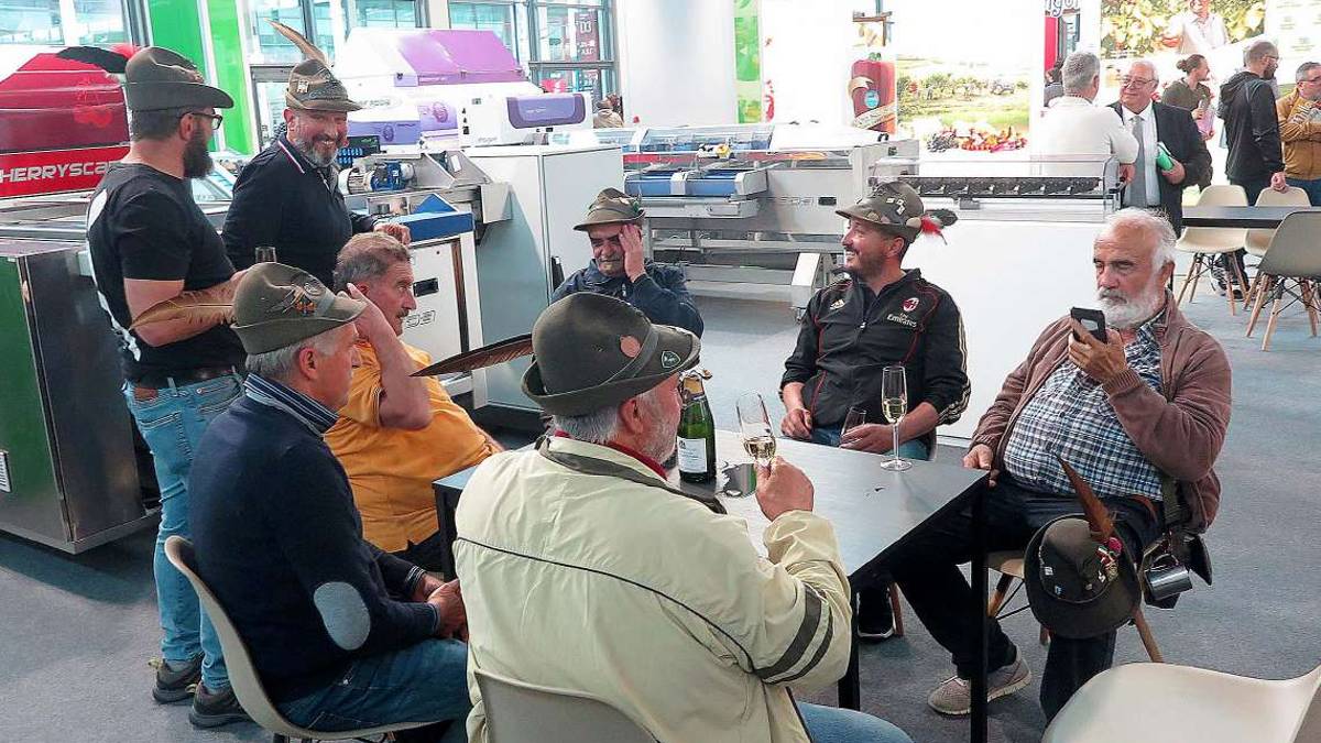 Alpini, ristoranti sotto assedio a Rimini