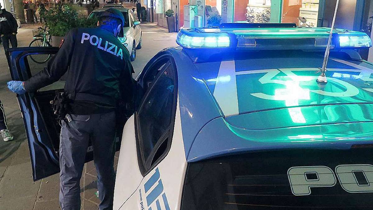 Rimini, ancora violenza alla stazione: aggredisce un militare e viene arrestato