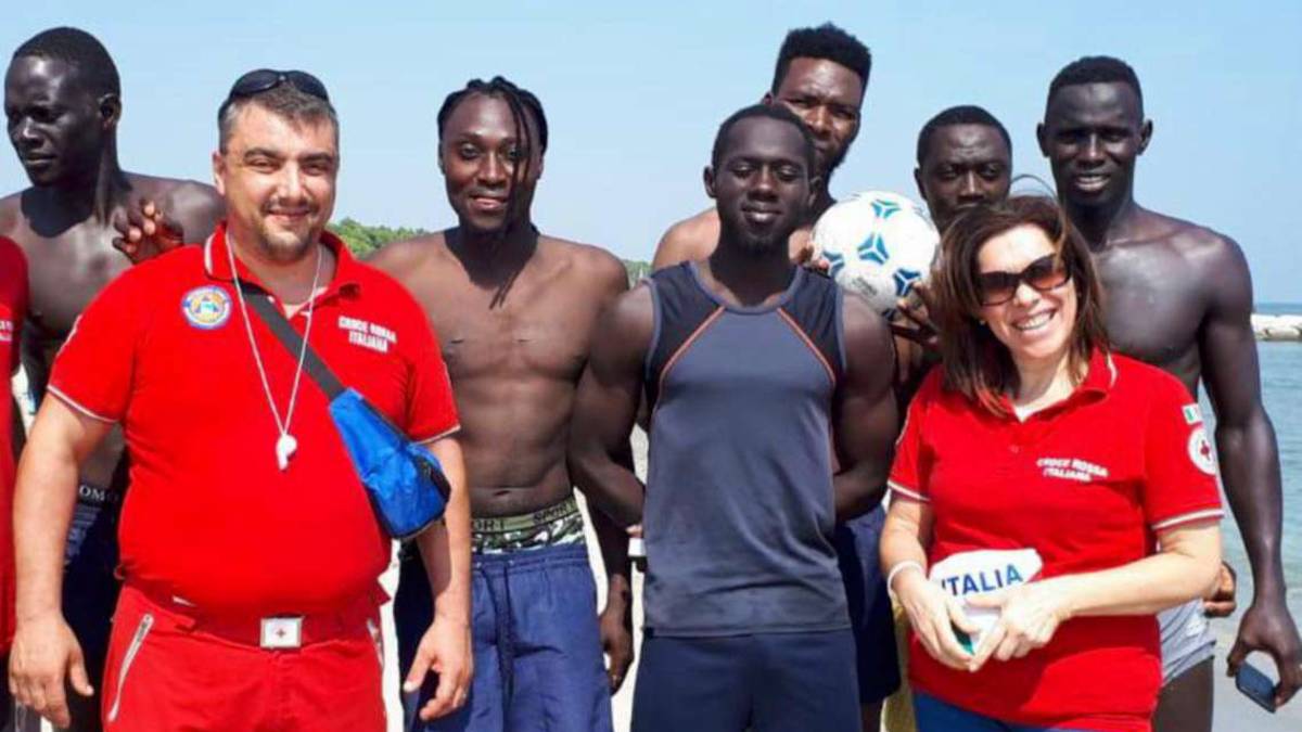 Forlì, il sostegno della Croce Rossa ai migranti