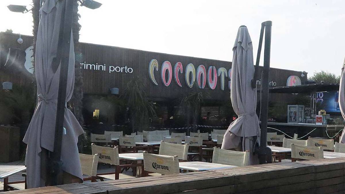 Rimini. Tar riapre la pista del Coconuts, tendone da non demolire