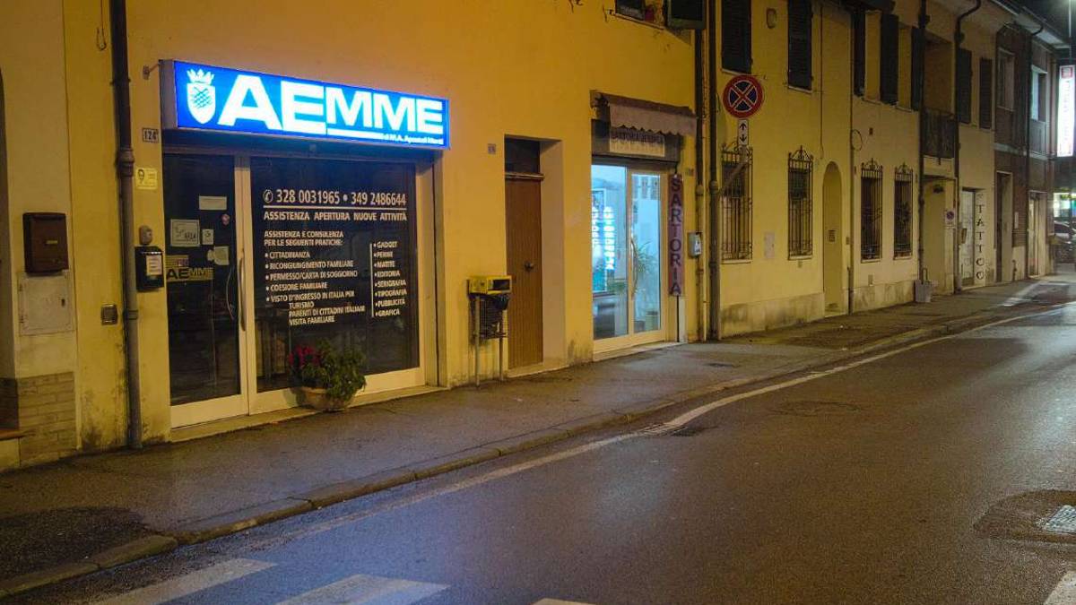 Ravenna, finti contratti di lavoro per i permessi di soggiorno
