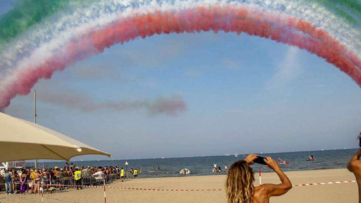 Frecce tricolori, sabato torna lo spettacolo sulla riviera
