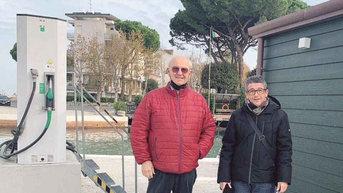 Cesenatico, ammodernata la stazione di carburanti per le barche