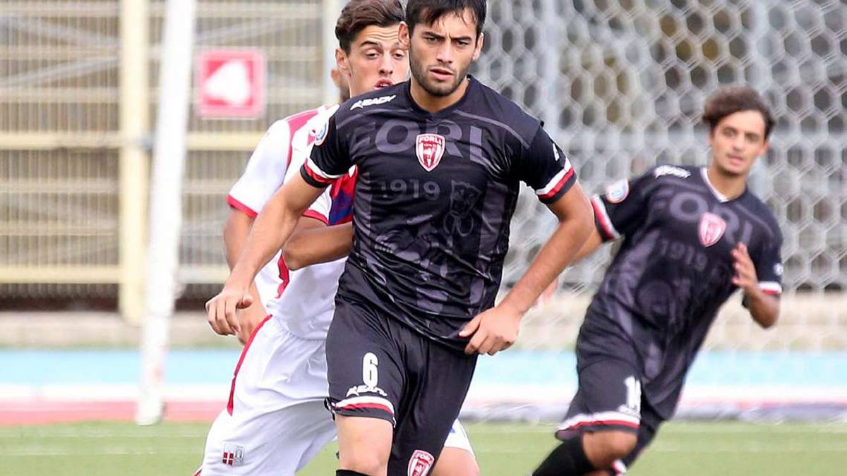 Calcio D, il Seravezza al Morgagni: Forlì, è operazione riscatto