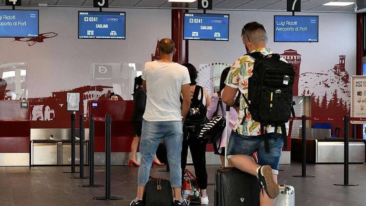 Ridolfi: le compagnie continuano a volare