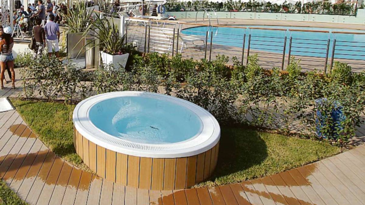 Rimini, i bagnini: Vogliamo piscine e campi sportivi per l'inverno