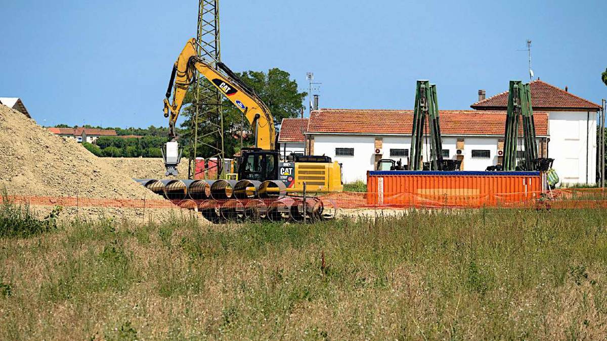Ravenna, rigassificatore: rogo doloso al cantiere di Punta Marina