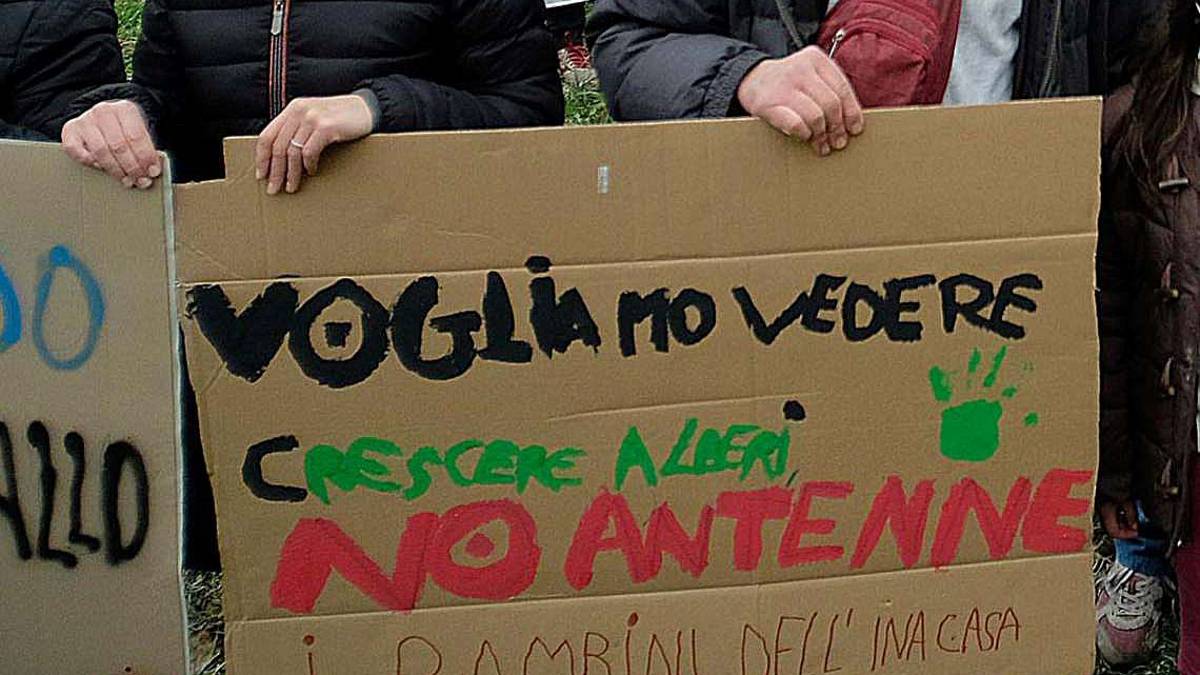 No antenne, domani comitati in piazza