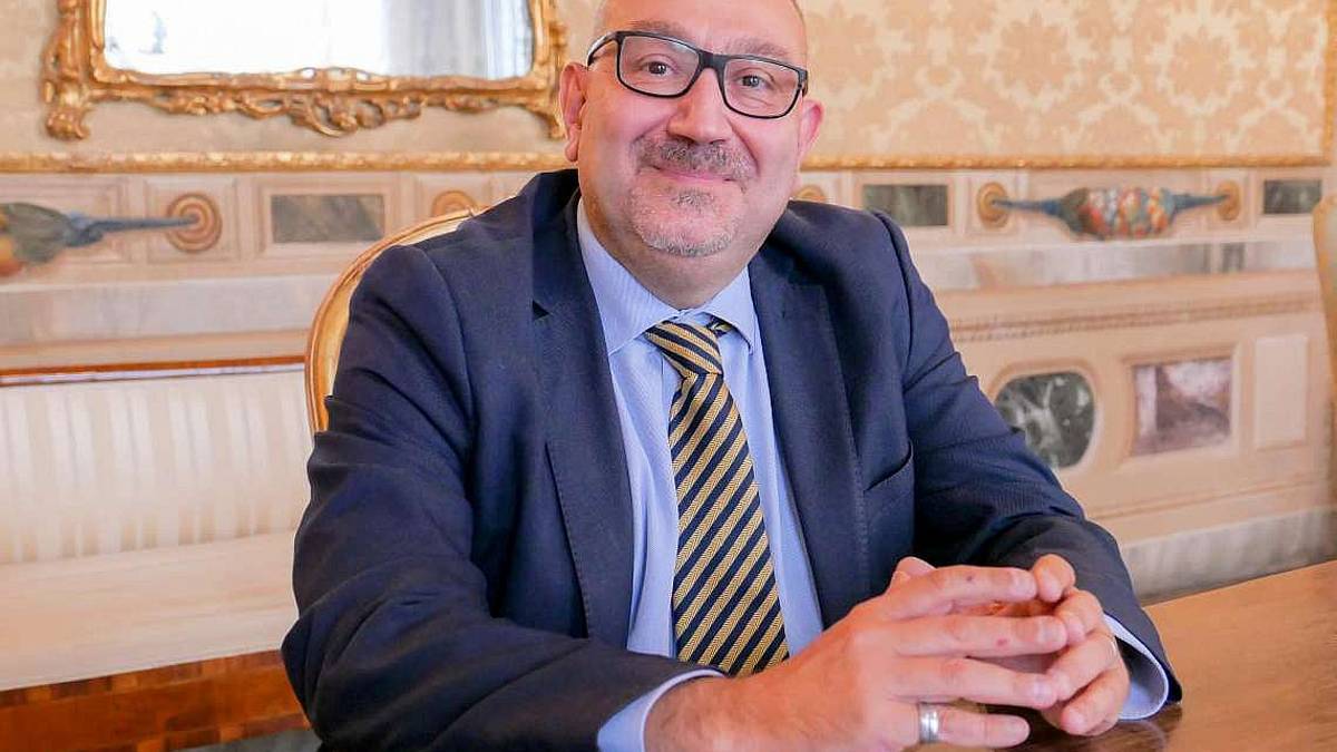 Imola. Infornata di assunzioni in Comune: entrano in 38