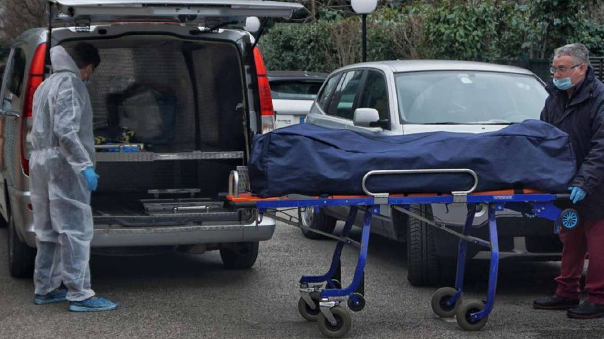 Delitto di Faenza, dalla telecamera nuovi dettagli sul killer