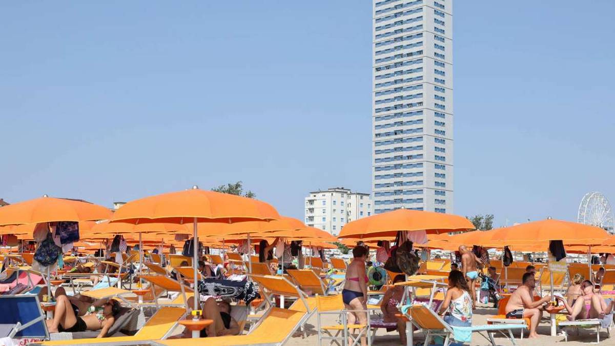 Cesenatico, per stare aperti a settembre chiesti sconti sulle tasse