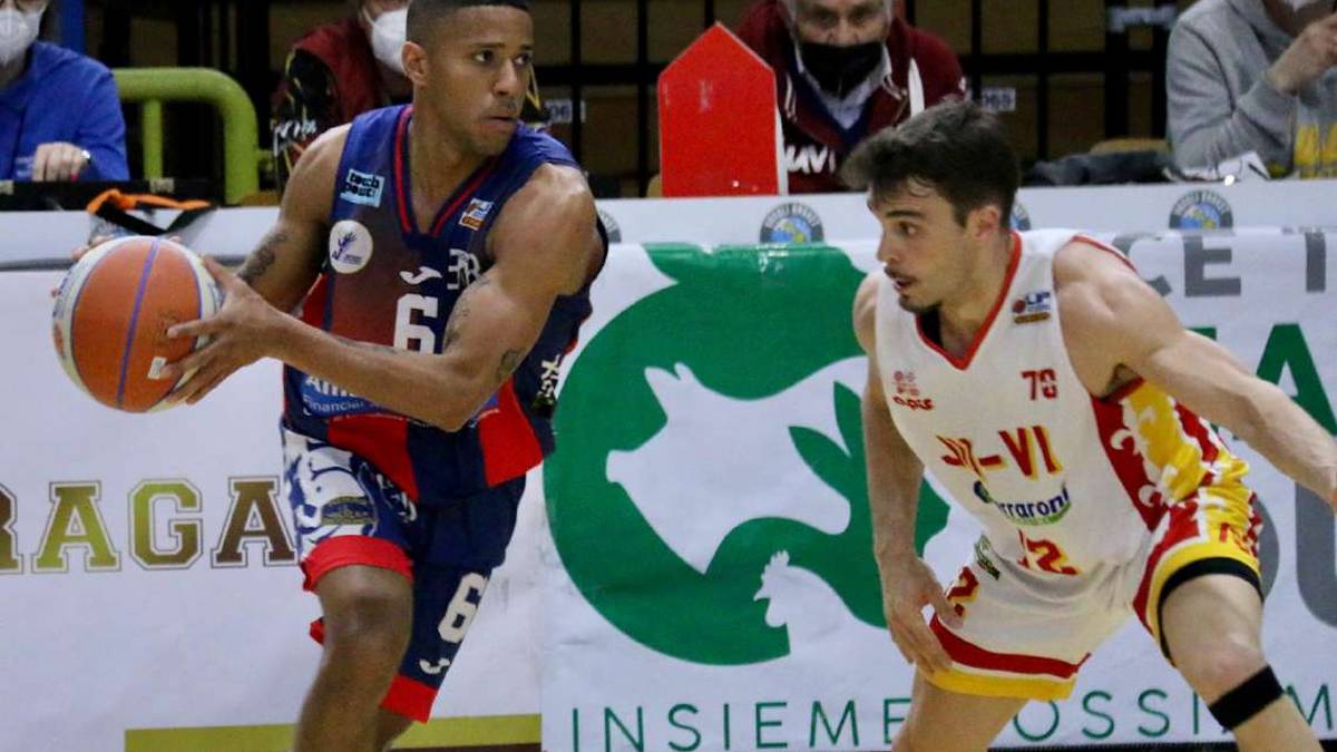 Basket B, La dura legge dell'ex colpisce anche nel 2023