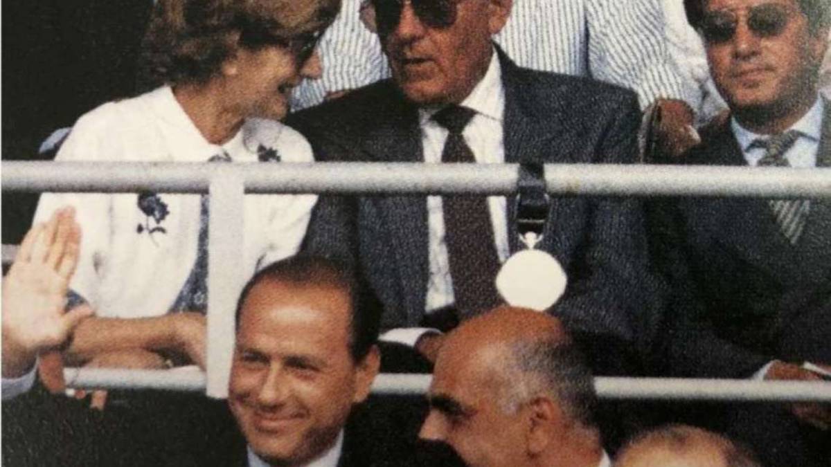Berlusconi, Cesena-Milan 2-0 e l'arbitro di sinistra assunto al Monza