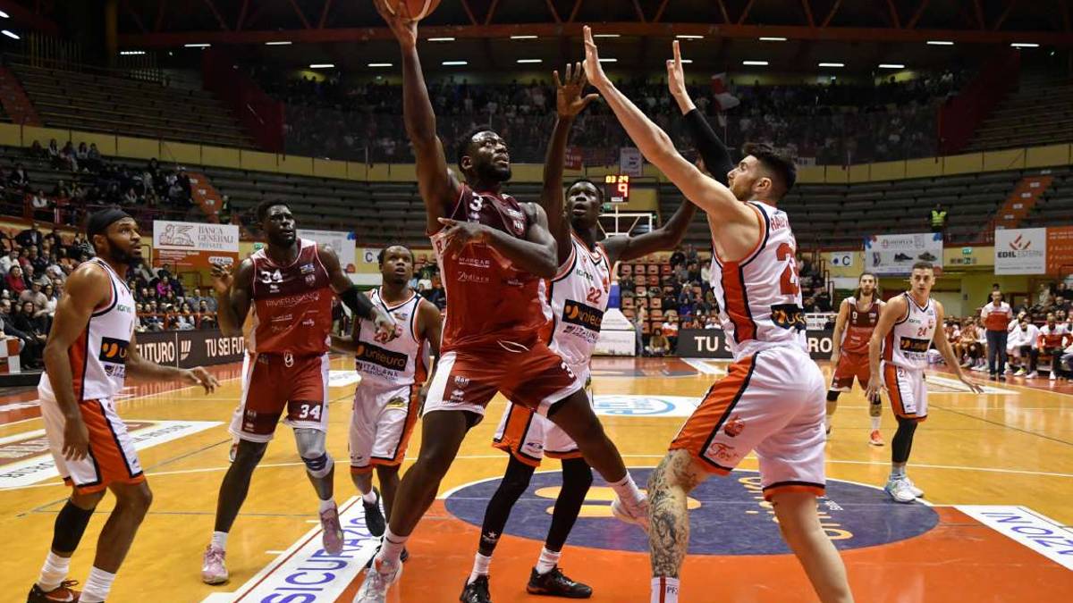 Basket A2, Forlì, Rimini e Ravenna: via alla primavera dei verdetti