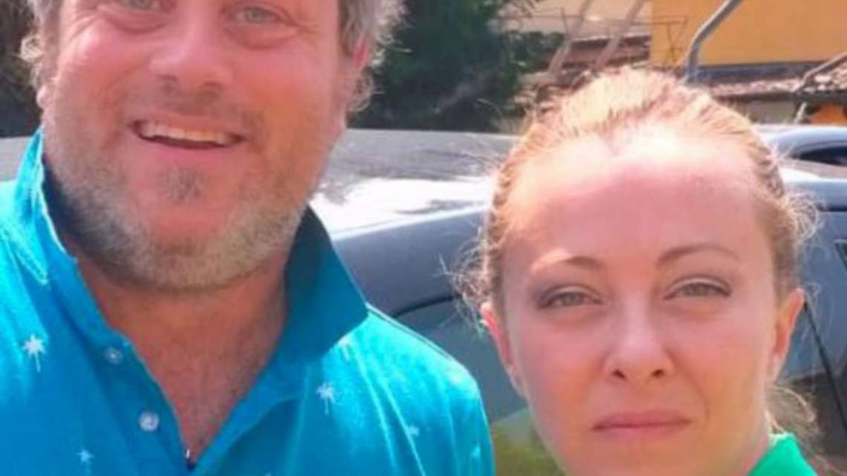 Dal video con Giorgia Meloni al salone di bellezza abusivo a San Pietro in Vincoli: multa da 1.700 euro