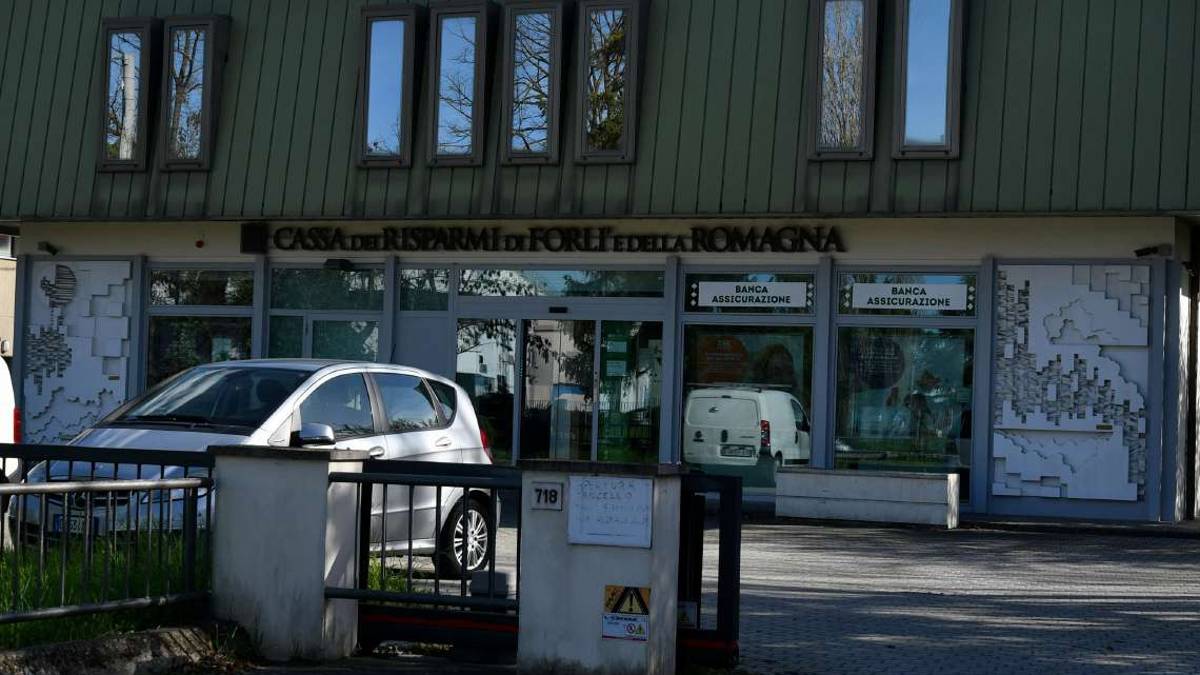 Bertinoro. Rapina in banca, la banda colpisce ancora