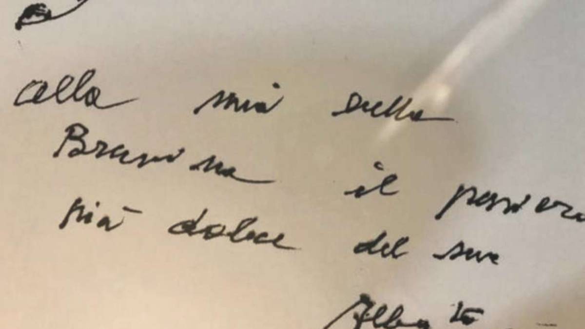 L'abbraccio finale di Sughi all'amata Bruna Bertozzi