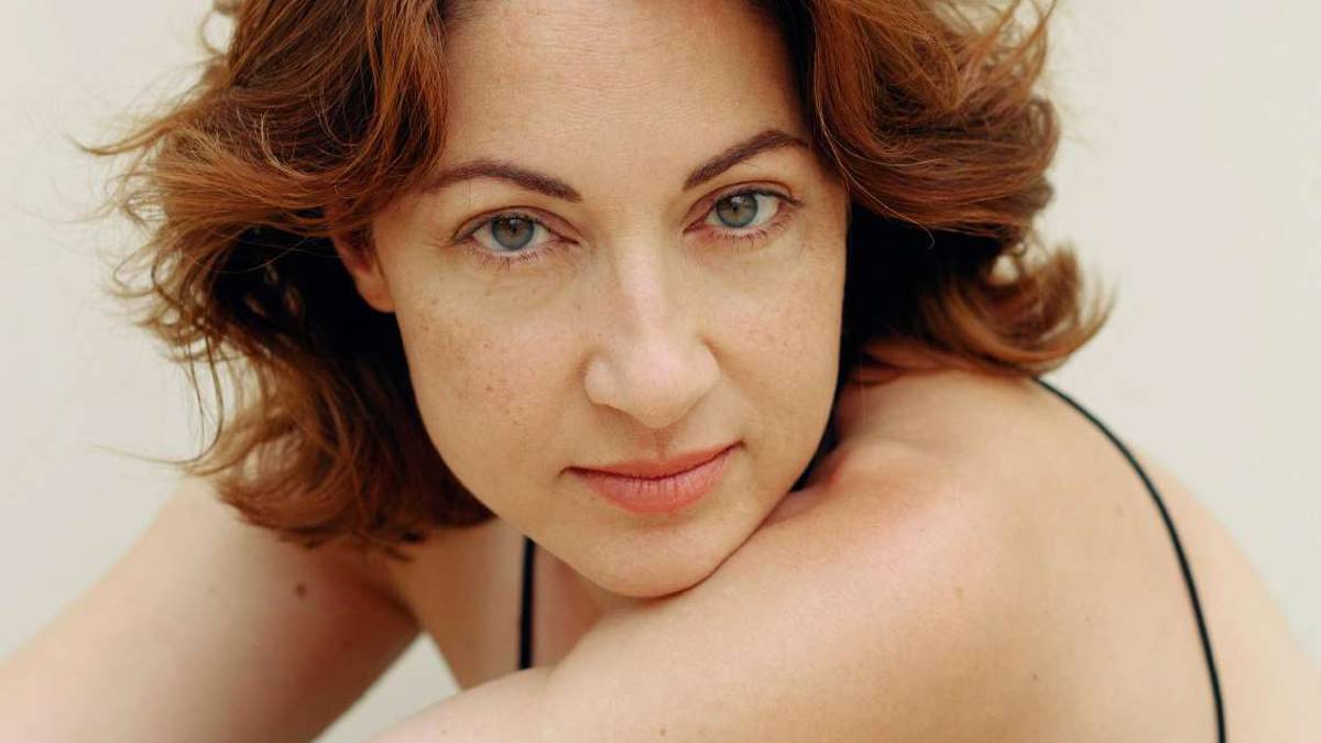 Tamara Balducci è Elsa Morante al teatro Turroni di Sogliano