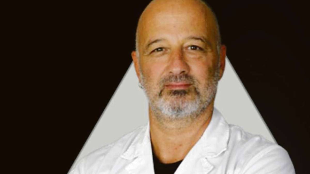 Cervia, il medico che ha soccorso una anziana su Ryanair è un salvatore seriale