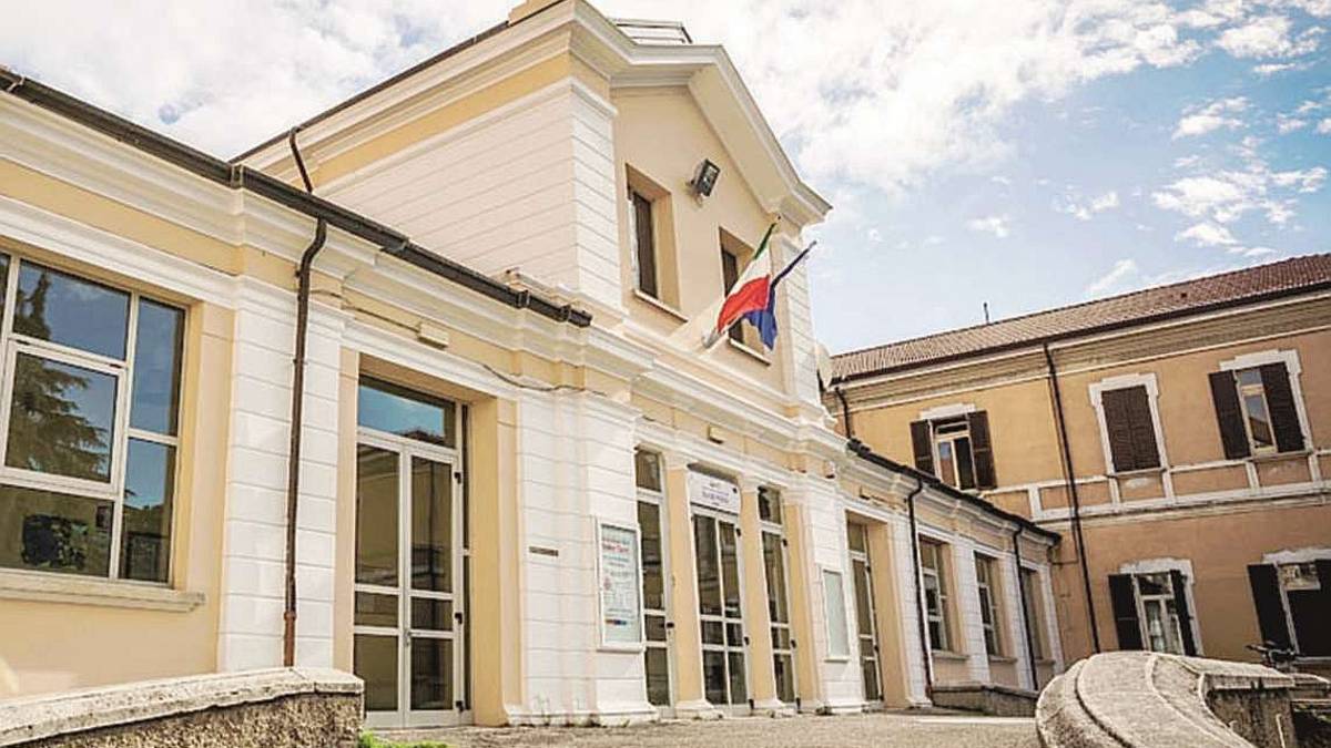 Cesena, lavori sui solai del Pascal per riaprire aule inagibili