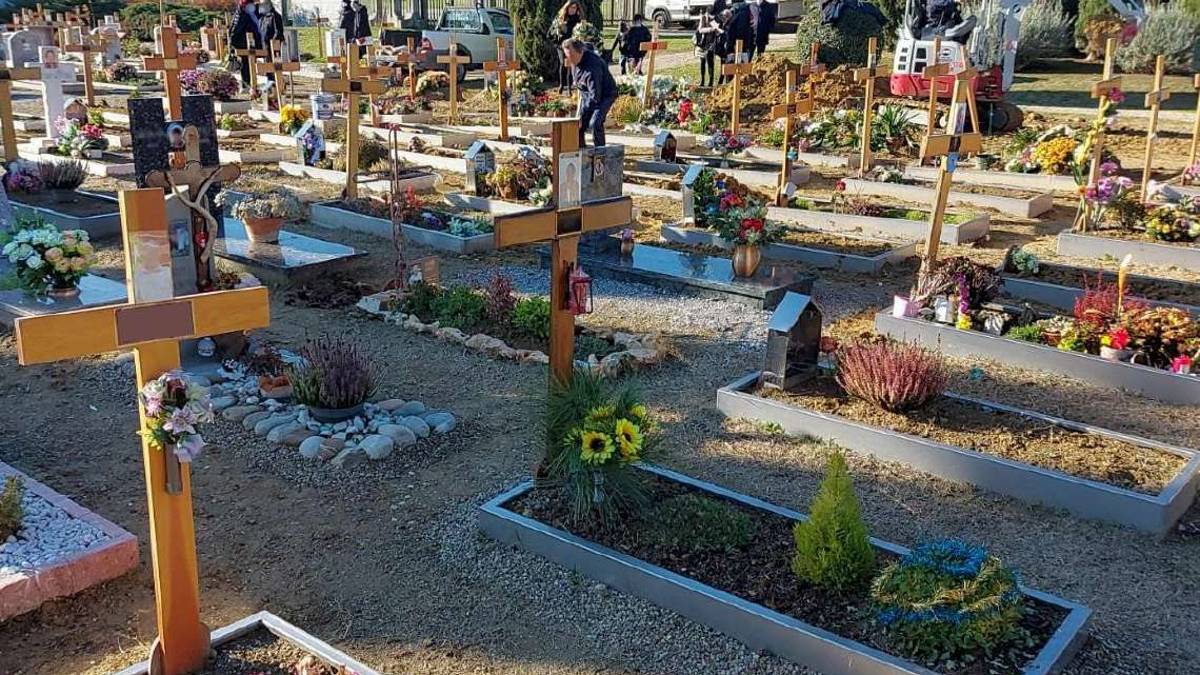 Cimitero Imola, concessioni a 60 anni e progetto del Crematorio