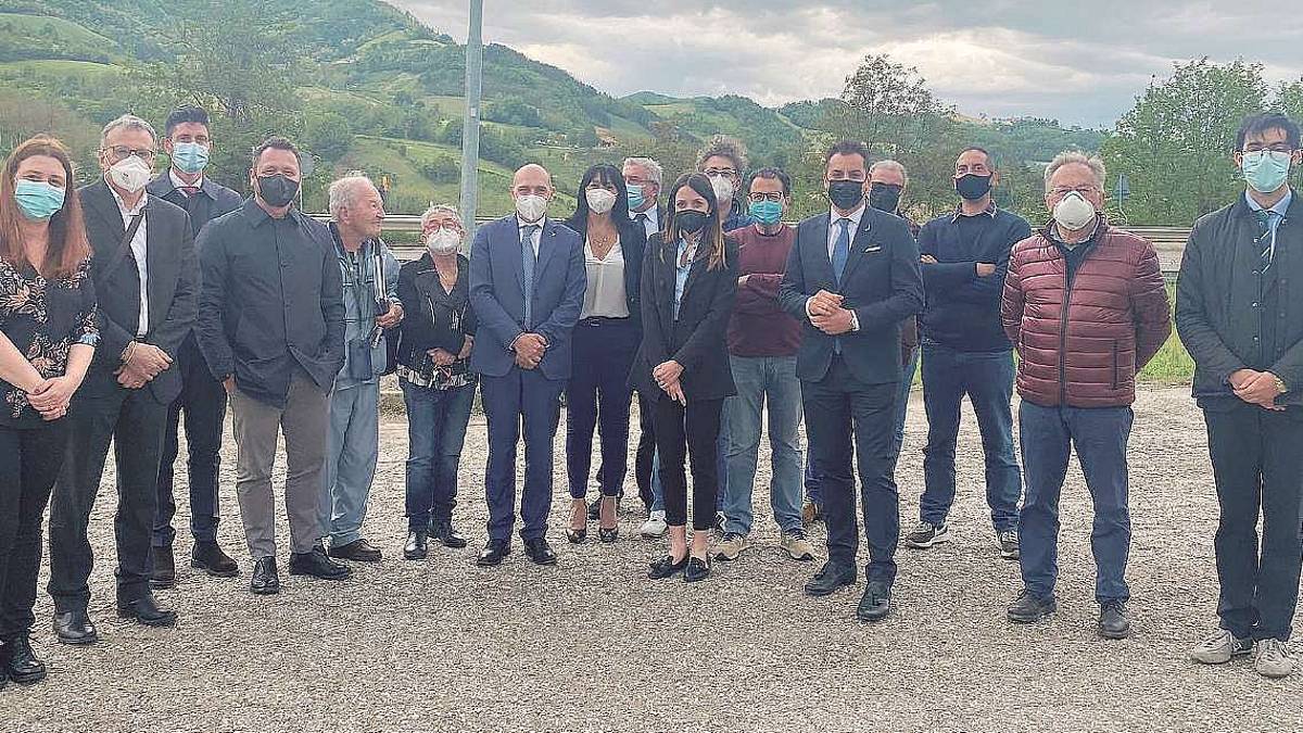 Guai E45: il vice ministro promette tempi certi e fa scongiuri