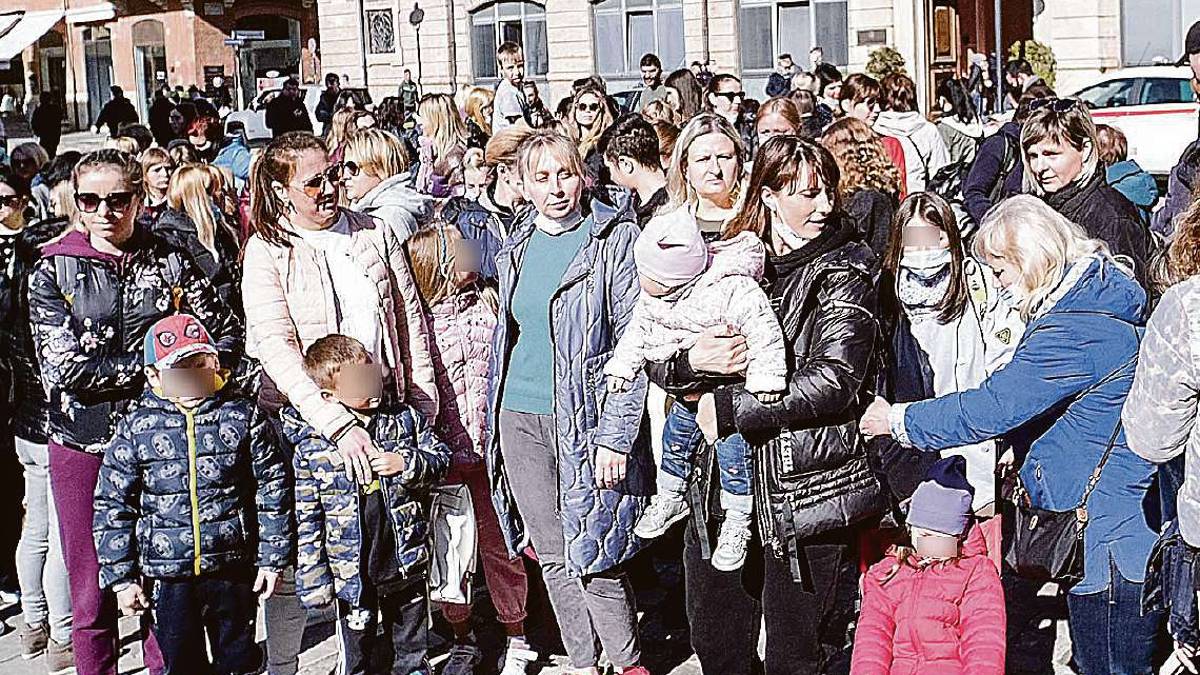 Profughe ucraine: assunte in 150 negli alberghi di Rimini e Riccione