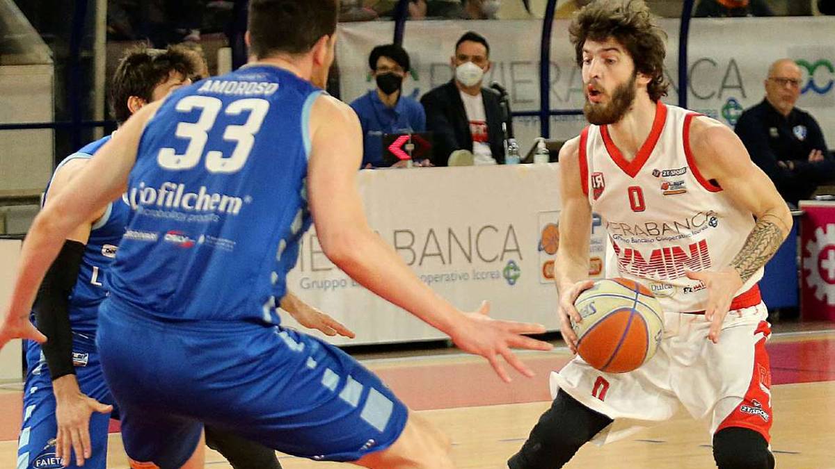 Basket B, Rimini-Roseto: la parola chiave è durezza