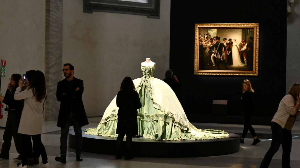 Forlì. La mostra sulla moda cattura anche le scuole