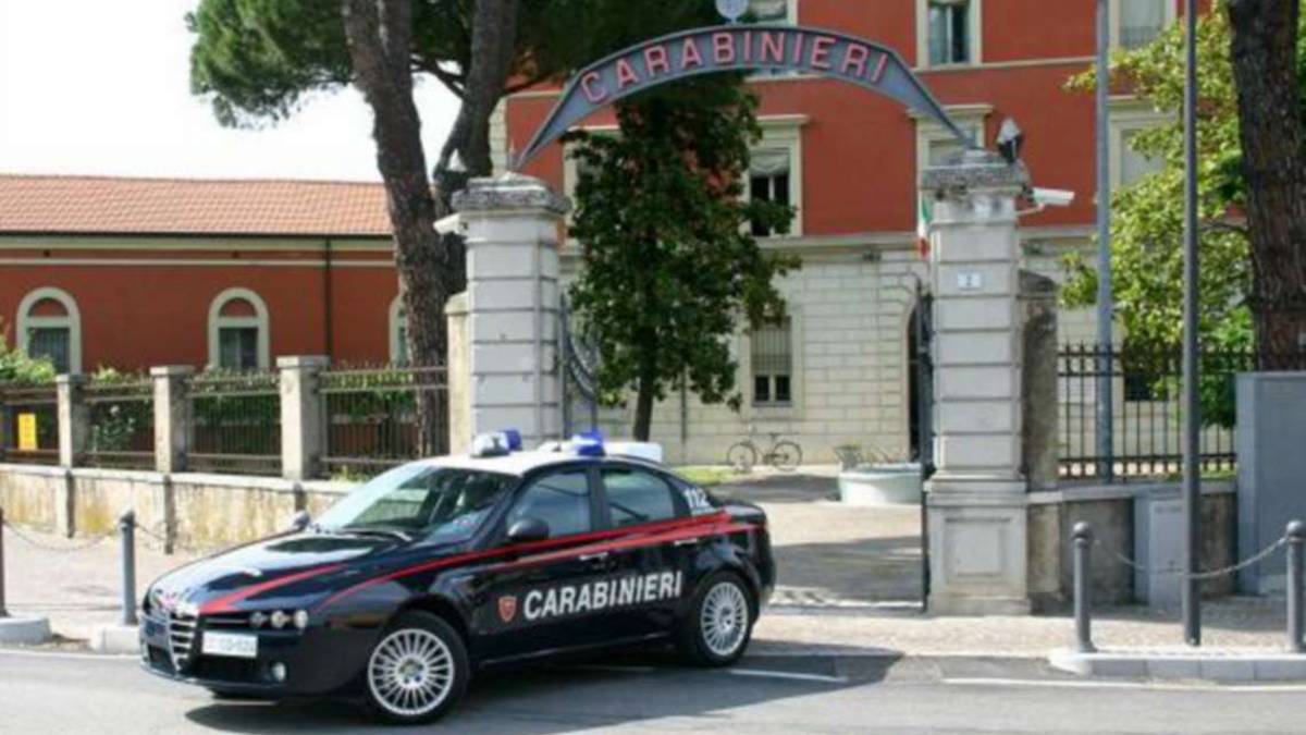 Lugo, suona al citofono della caserma e viene arrestato per evasione