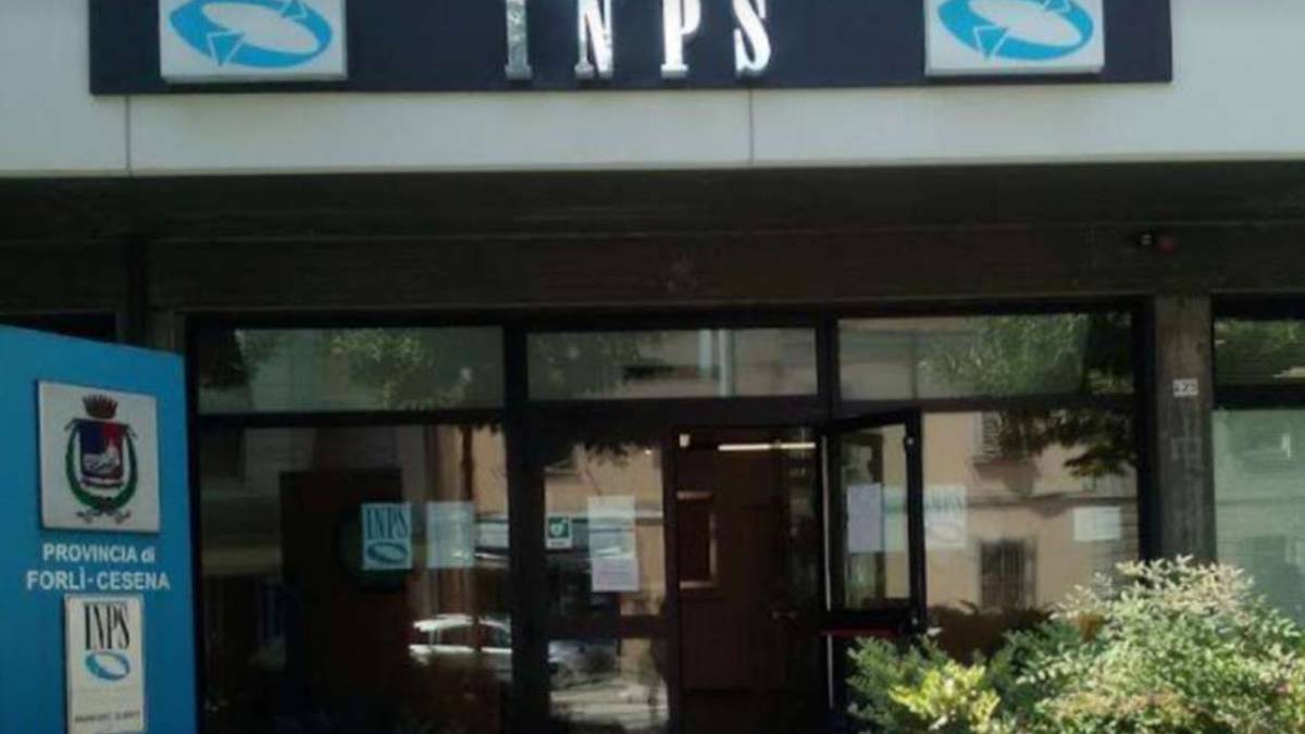 Cesena, finto lavoro per avere prima una pensione più ricca: assolto il sarto-agricoltore