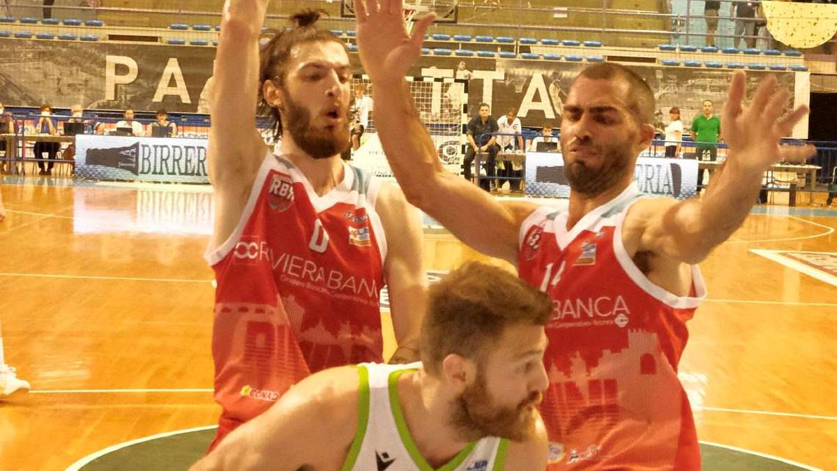 Basket B, RivieraBanca, ora sotto con Roseto