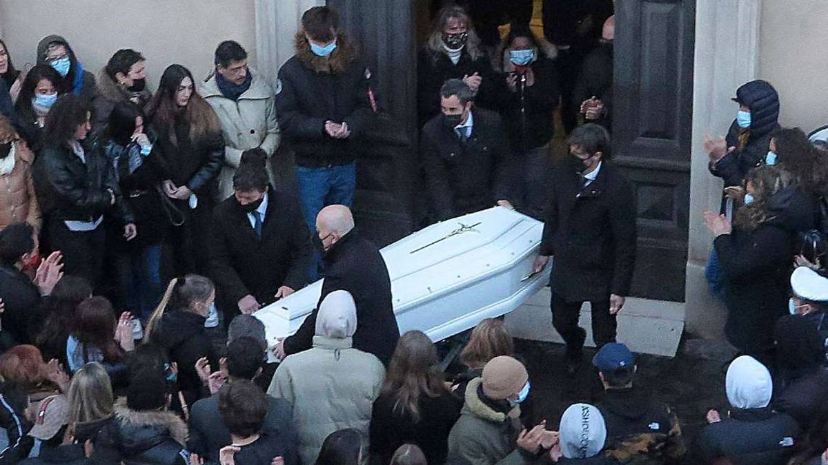 Cattolica. Addio Nathan, il dolore di una città intera