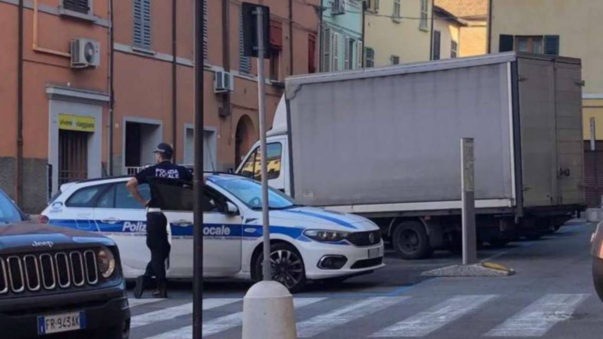Cesena, blocca l'ecoself: campionista multato