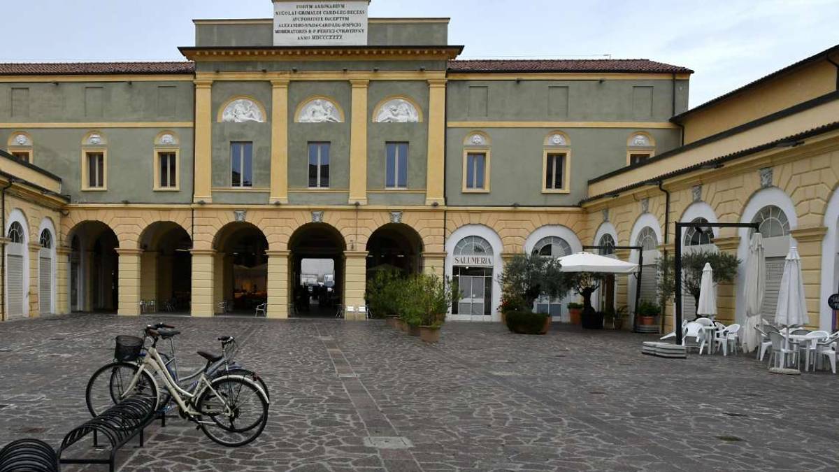 Forlì. Il mercato coperto amplia l'offerta