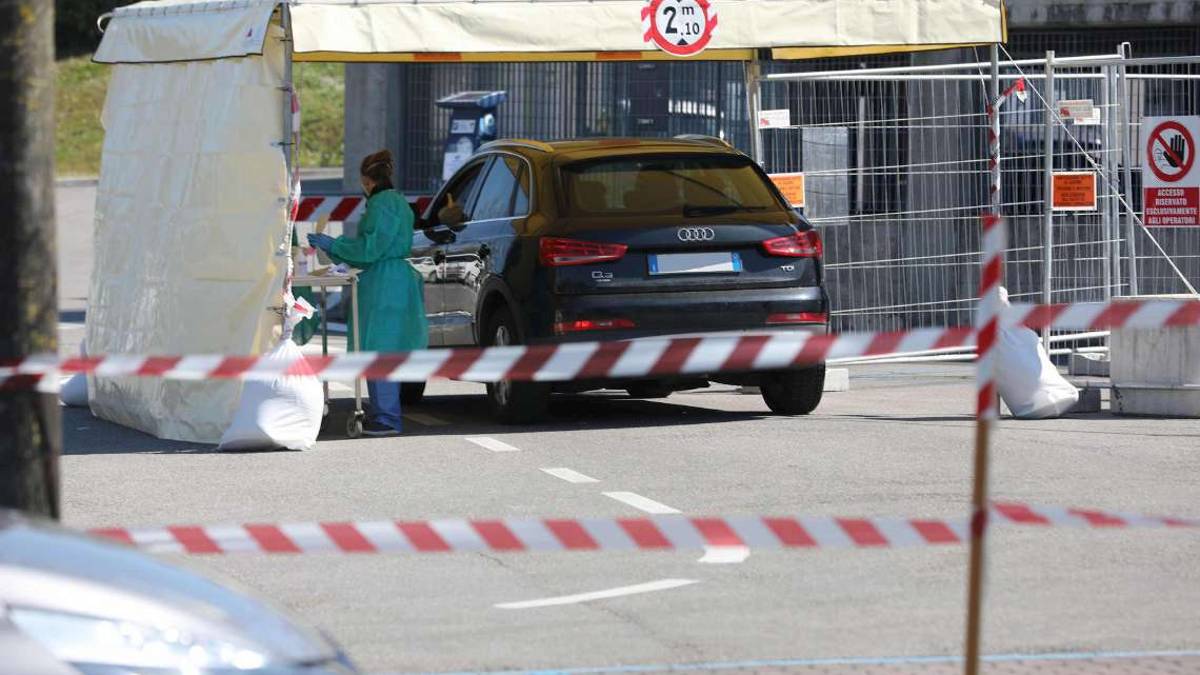 Cesena, 1700 in quarantena e un terzo arriva dalla scuola