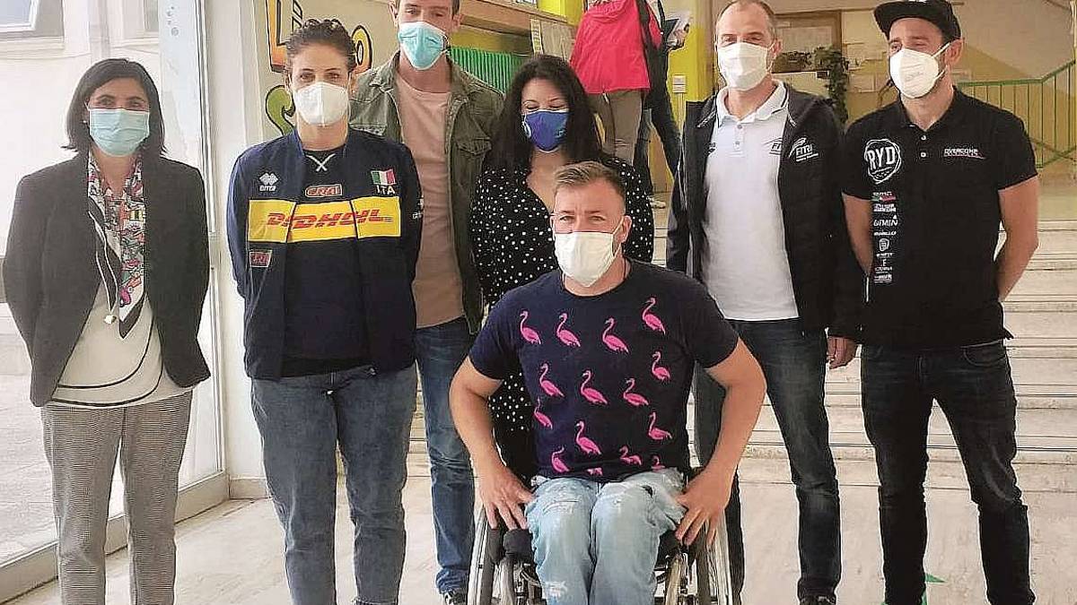 Cesena, lezione di sport e vita al liceo dai campioni paralimpici