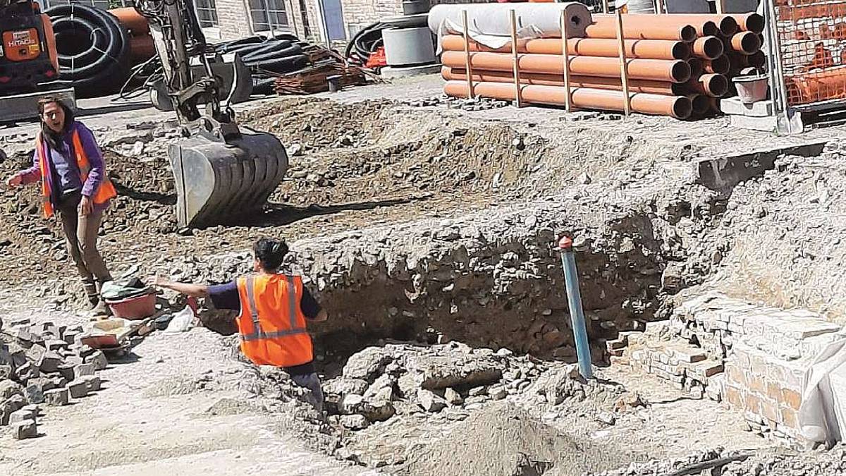 Nuovi ritrovamenti negli scavi delle Tre Piazze a Cesena