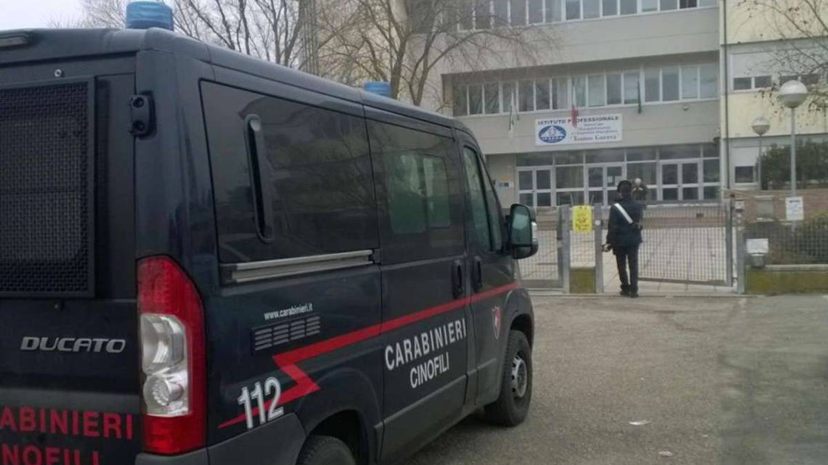 Cervia, molestie a studentesse: assolto il prof riminese