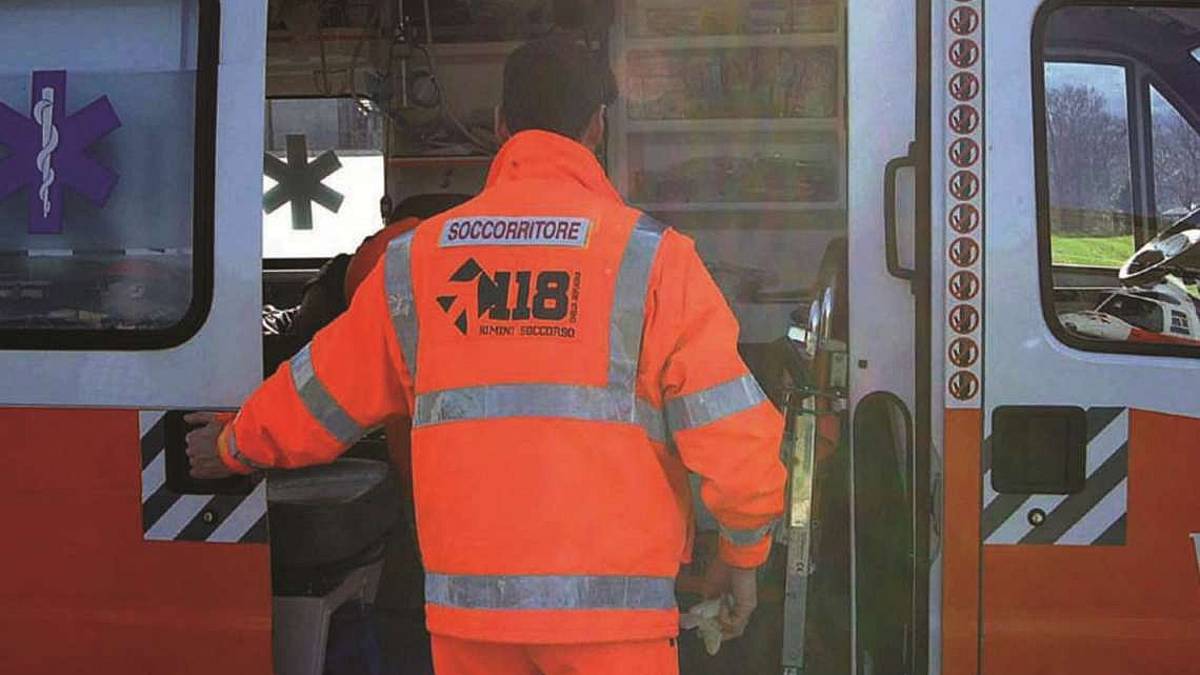 Forlì, malore fatale per un 69enne nel suo podere a Cusercoli