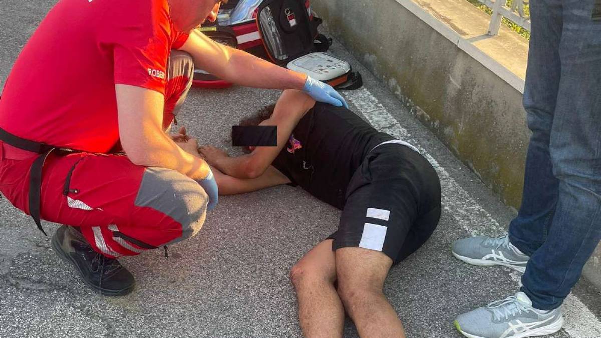 Botte sul bus a Cesenatico: casa rifugio psichiatrica per il 17enne