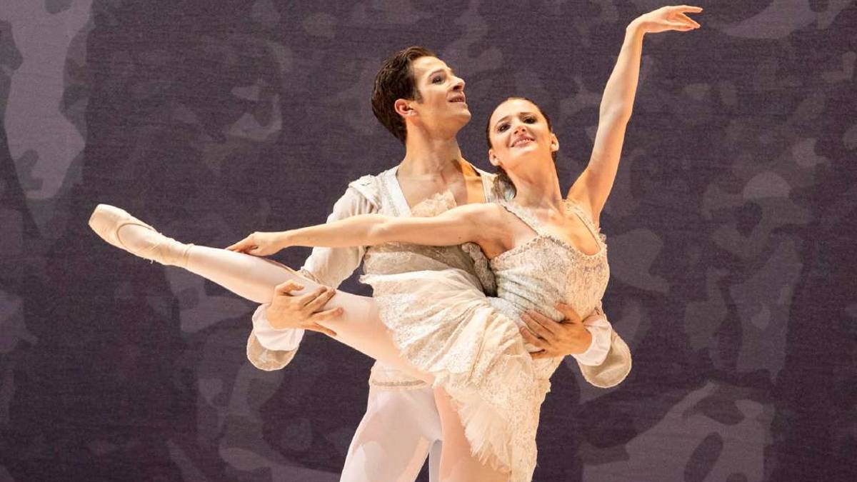 Cattolica, Lo schiaccianoci al Teatro della Regina