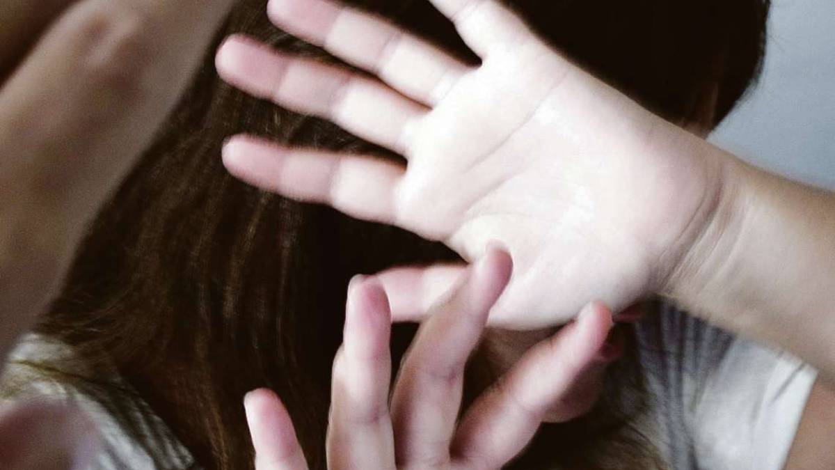 Rimini. Molestie alla figlia, chiesto processo per 57enne