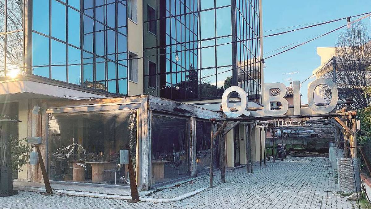 Cesena, divieti Covid violati: pizzeria multata e fatta chiudere