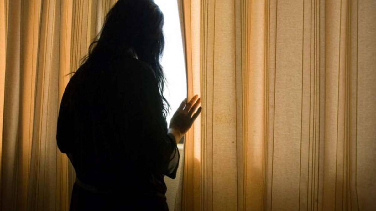 Rimini, la donna stalker 50enne fa saltare la coppia