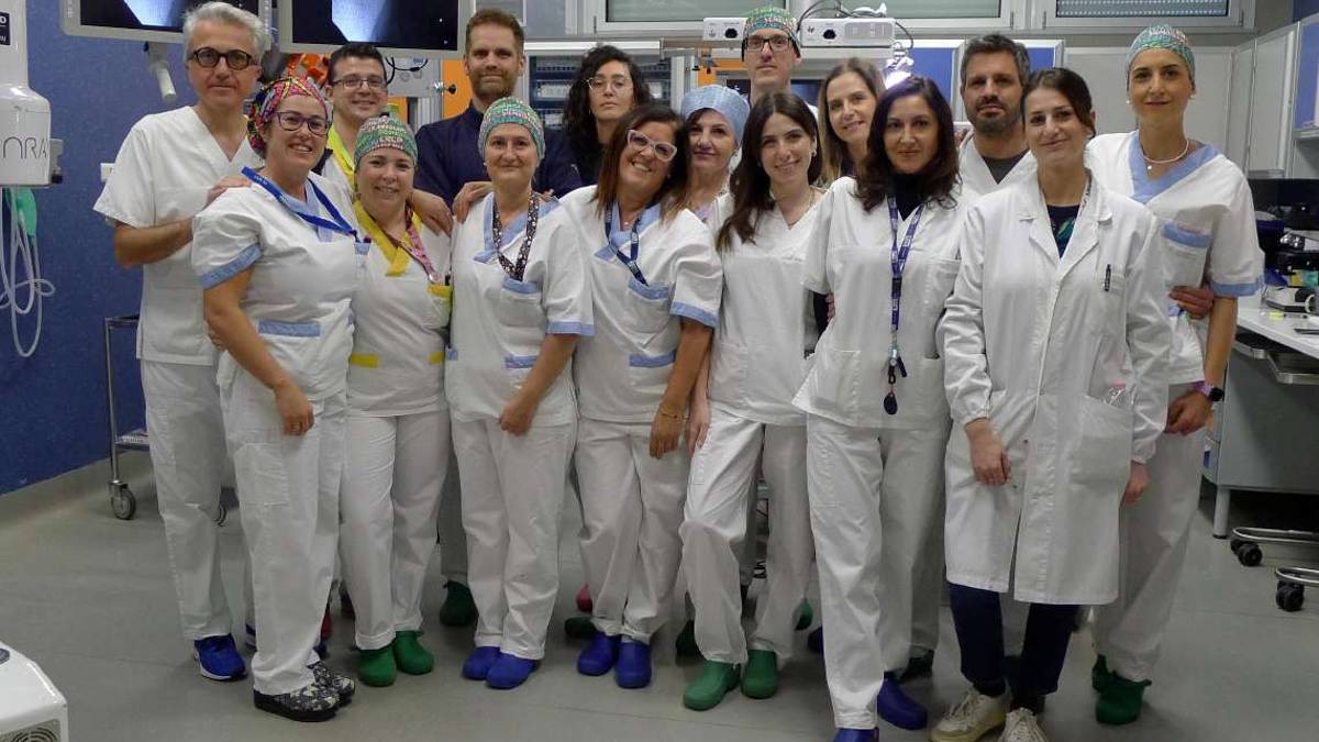 Imola, Sacmi dona a Gastroenterologia un elettrobisturi high-tech