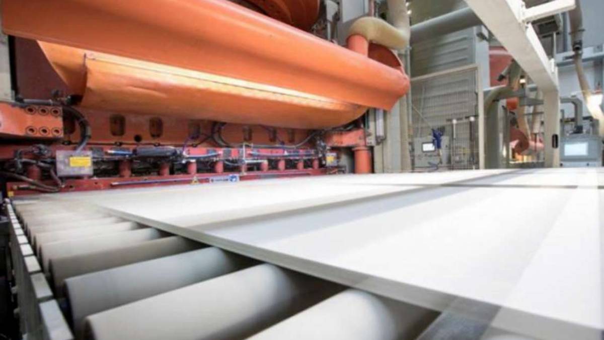 Il fuoco incrociato dei costi sull’industria ceramica