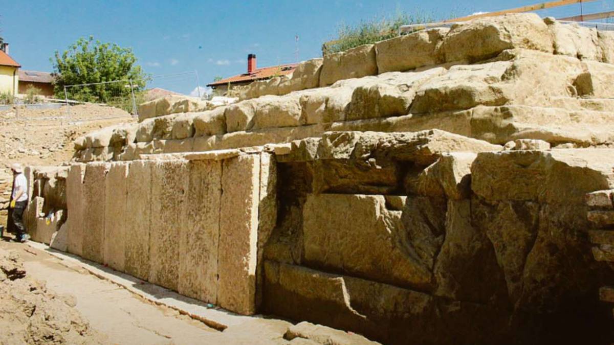 Sarsina, silenzio infranto: giochi riaperti per il tempio romano