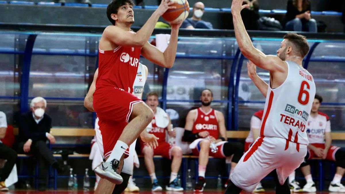 Basket B play-off, Imola: vincere per non andare in vacanza