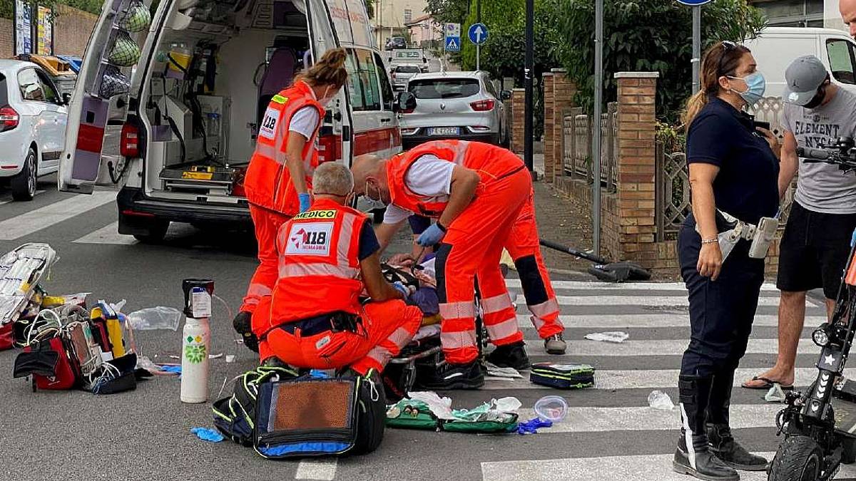 Cesena, travolto dal monopattino è ancora in coma in Rianimazione